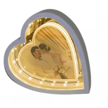 מסגרת תמונה לב מראה אינסופית LED צהוב 24X25 מסגרת תמונה לב מראה אינסופית LED צהוב 24X25 | חנות מקוונת ALONIT