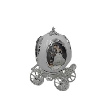 כרכרה לבנה וכסף + ראש מסתובב + מנגינה 19X26 | חנות מקוונת ALONIT